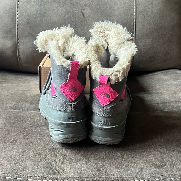 The North Face Kids' Fuchsia and Gray‎ Snow Boots - Picture 8 of 8